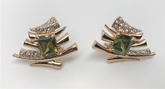 Vintage Forest Green Fasted Crystal & Clear Rhinestone Earrings