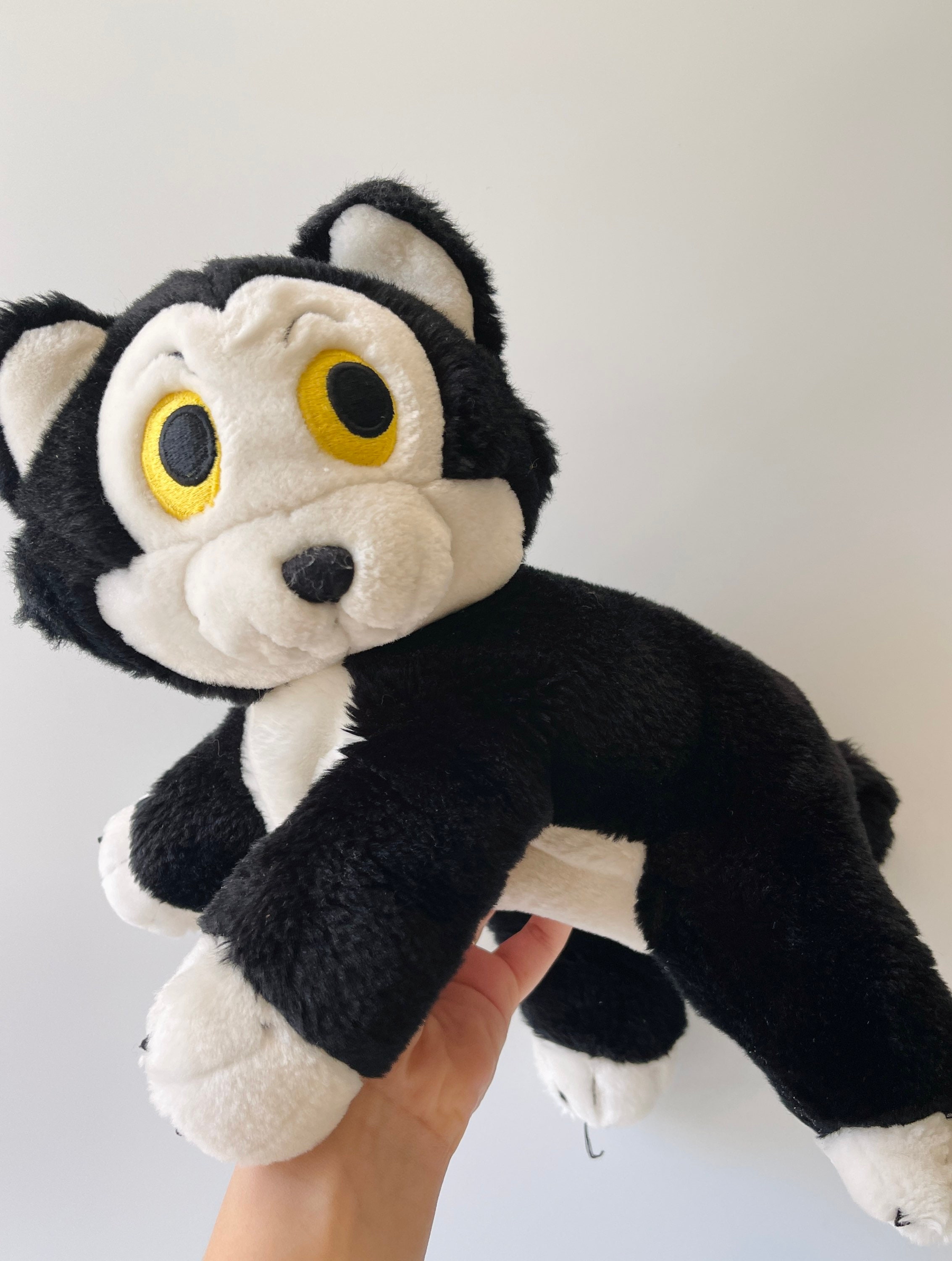 disney figaro cat plush