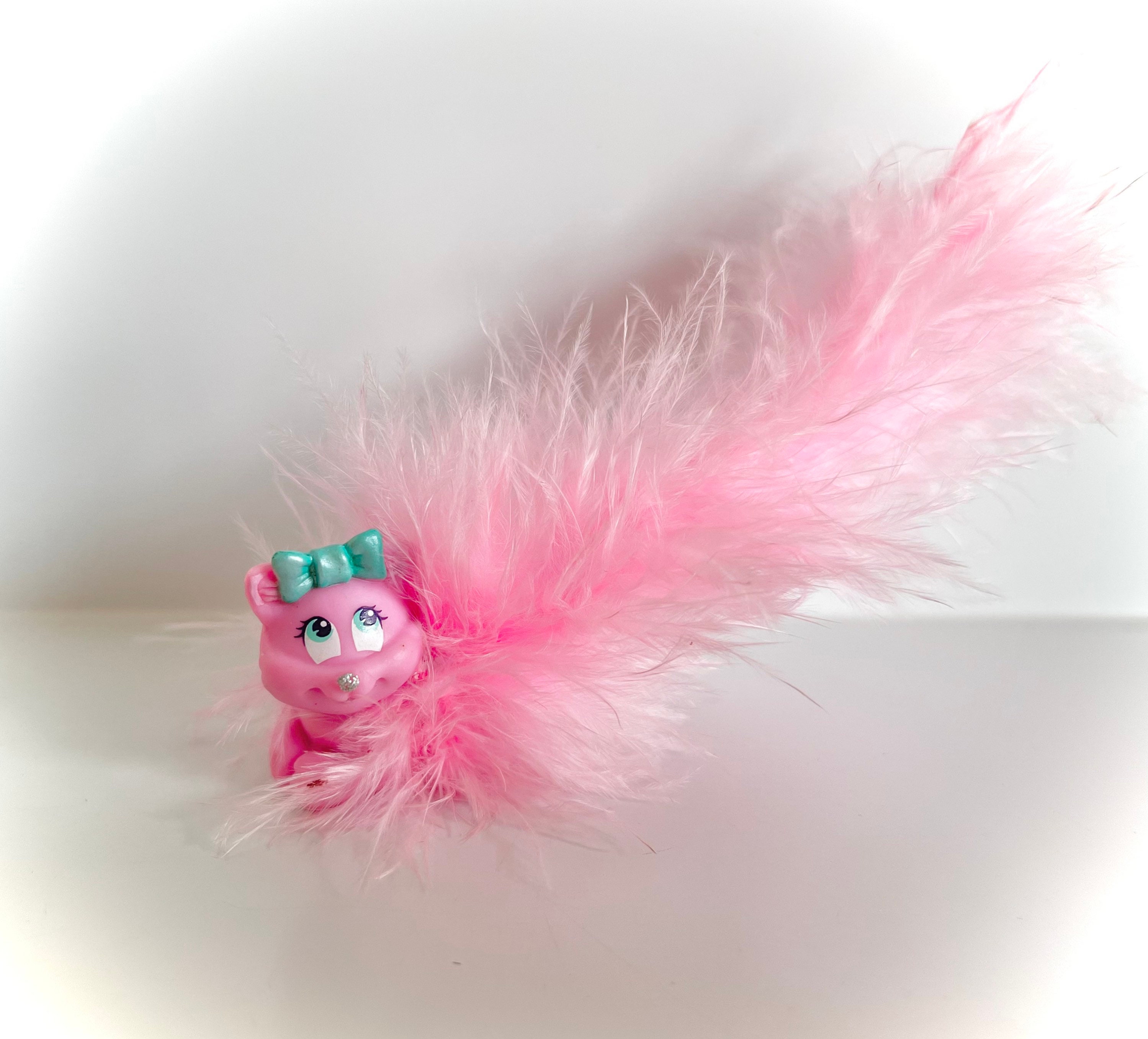 * vintage figure ୨୧ * グレー x ピンク ふわふわ 猫さん vintage figure ୨୧ * グレー x ピンク ふわふわ 猫さん