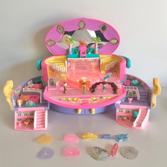 polly pocket fashion show