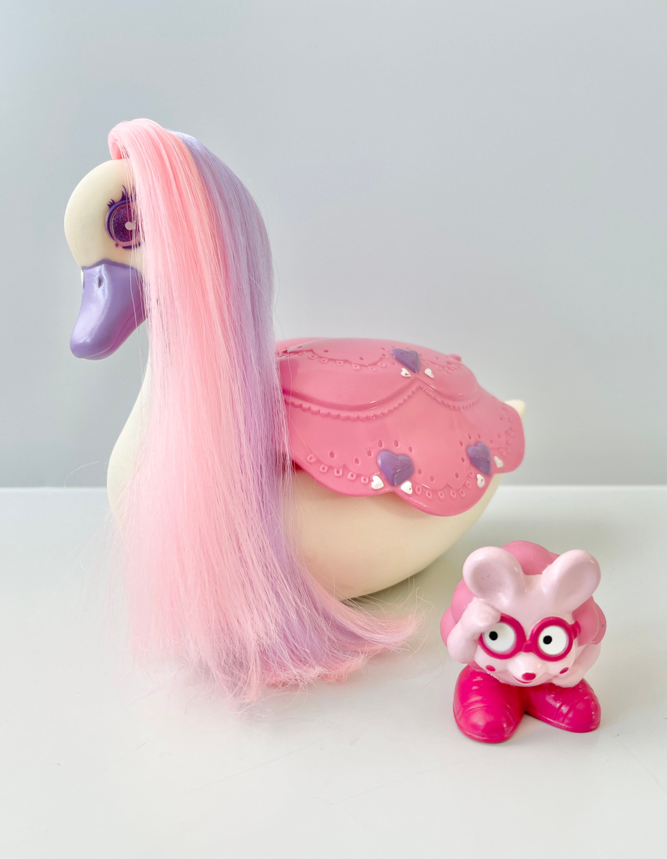 アメトイ　keypers swan キーパーズ Vintage Tonka Keypers Swan Princess Pastel 1980s Figure and Finder