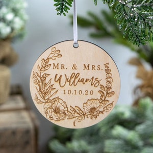 Mr and Mrs Ornament, First Christmas Ornament Married, Wedding Gift for Couple, Married Ornament, Wedding Presents