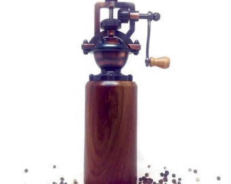 Farmhouse Decor Walnut Pepper Grinder