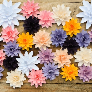 小さな紙の花、3D 紙の花、30 個パック、結婚式の装飾、子供部屋の壁掛け花、席札ホルダー、ボックス トッパー、テーブル スキャッター