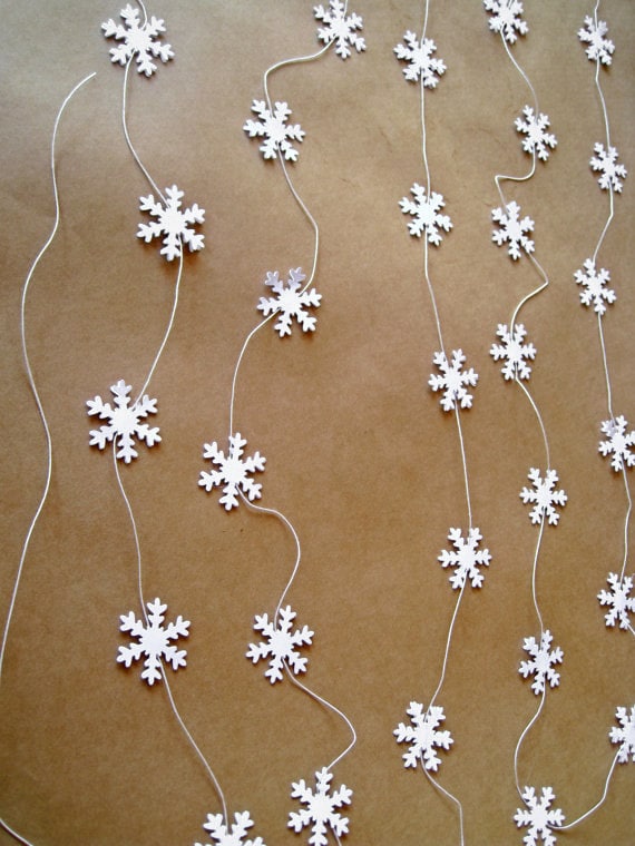 CCINEE 12 Pieces 3D Snowflake Hanging Garland with String for