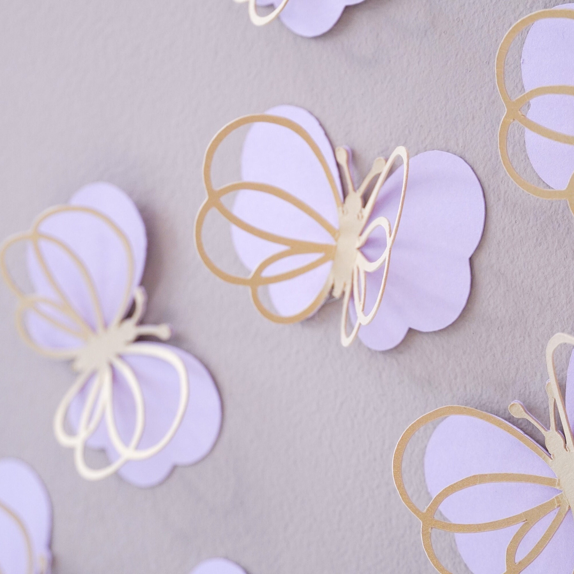 Sharelove Ghirlanda Di Farfalle Oro Specchio | 18 Pezzi 3D In Carta, Lunga 2 Metri | Decorazione Per Feste, Compleanni, Matrimoni, Baby Shower