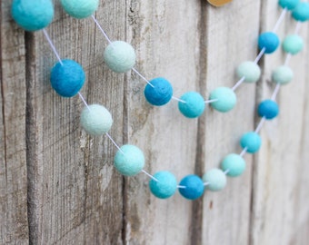 Ombre Blue Felt Ball Garland, Felt Ball Bunting, Felt Pom Pom Garland, Nursery Wall Decor, Baby Shower Garland, Kids Room Decor, Wool Balls