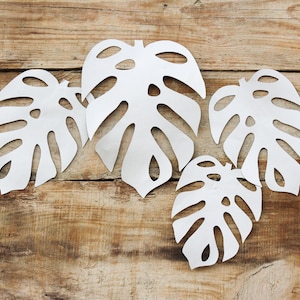 Tagli fustellati di foglie tropicali d'argento, grandi foglie di palma Monstera, sfondo Safari, confezione da 5 ritagli di foglie, decorazioni per la doccia per bambini
