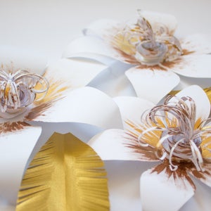 White Paper Flowers, Nursery Wall Flowers, Gold Paper Flower, 3D Wall Flower, Centerpiece, Wedding Backdrop, Nursery Decor, Photo Booth Prop