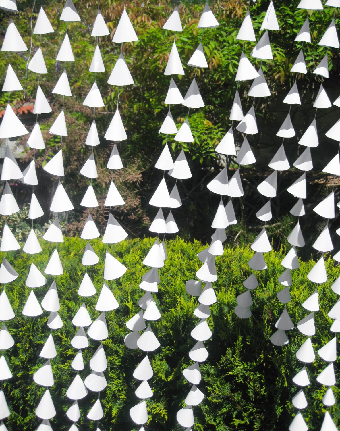 White Paper Cone Garland Paper Cone Backdrop Birthday Party Etsy