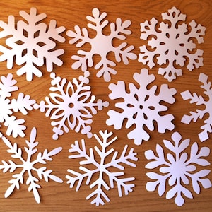10 copos de nieve de papel, decoración navideña con copos de nieve, decoración para fiestas navideñas, decoración para fiestas del país de las maravillas, troqueles