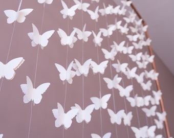 Guirnalda de mariposas de papel marfil, telón de fondo de boda colgante, decoración de baby shower de mariposas