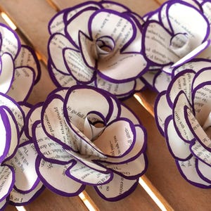 Flower Bouquet, Book Page Roses, Book Paper Flowers, Roses with Stems, Wedding Table Decor, Centerpiece Flowers, Recycled Book Page Roses