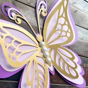 Ritagli di farfalle di carta giganti, sfondo di farfalle grandi 3D, decorazione da parete per la cameretta dei bambini