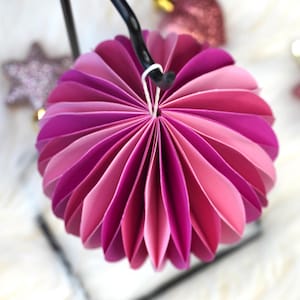 Pink Honeycomb Decoration, Christmas Paper Ball, Scandi Decoration, Honeycomb Paper Ornaments, Festive Decor, CUSTOM COLORS