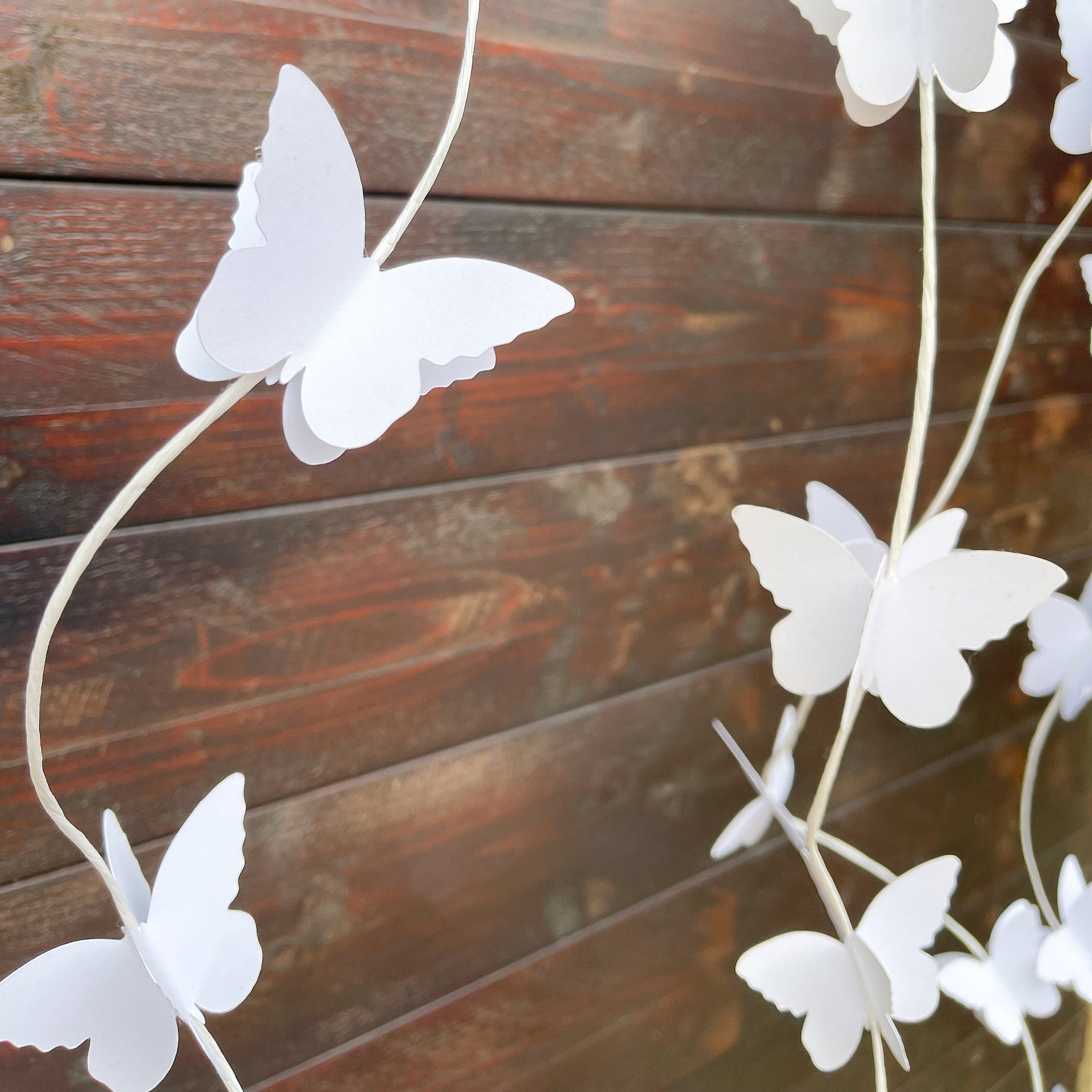 Lot De 4 Guirlandes De Papillons En Papier 3D – 2 X 3m Et 2 X 2m – Décoration Mariage, Anniversaire, Fête – Papier Coloré (rose/rouge)