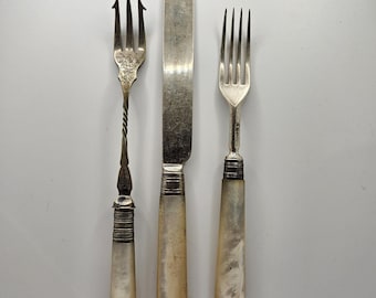 Mother of Pearl Pickle Fork, Fork & Knife