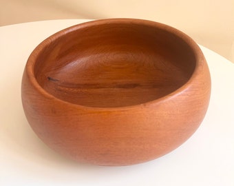 Vintage mid century modern Goodwood teak wood serving bowl