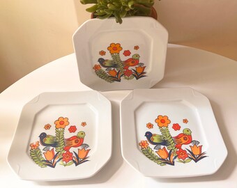 Vintage 70s small square plates (set of 3) with retro birds & flowers design