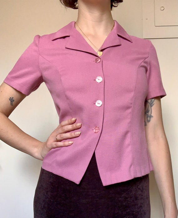 1990s Vintage Pink Tailored Short Sleeve Button D… - image 3