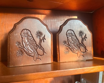 Vintage midcentury modern set of two hand carved wooden owl bookends