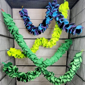 Sugar Glider Toy - 48” Reset Fleece Leaf Vine Sugar Bear toy, Pocket Pet toy, Bird toy, small animal toy, exotic animal toy
