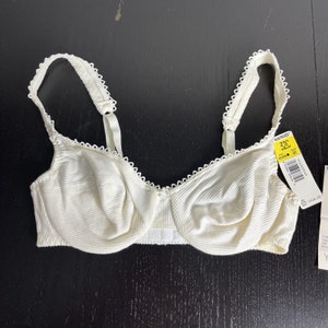 34a Vintage Bra 