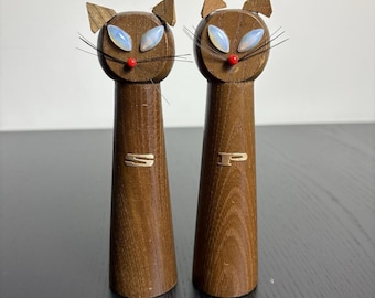 Salero y pimentero vintage de madera con forma de gato siamés, estilo mediados de siglo (MCM, años 60/1960), Japón.