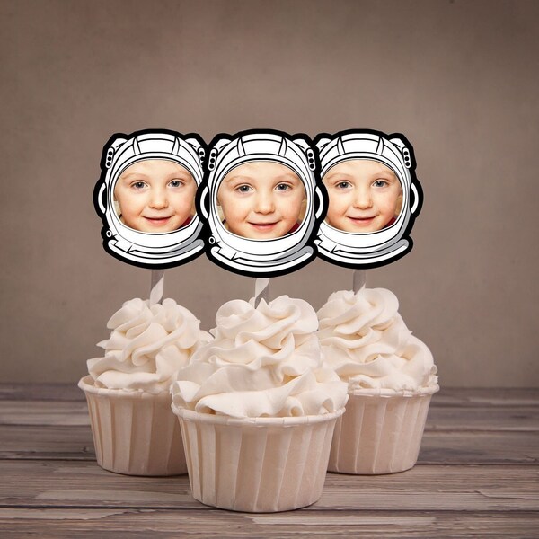 Astronaut cupcake topper, Outer Space birthday, Solar System, Solar System Birthday Party, Planet, rocketship, Space