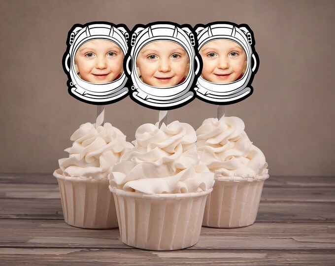 Astronaut cupcake topper, Outer Space birthday, Solar System, Solar System Birthday Party, Planet, rocketship, Space
