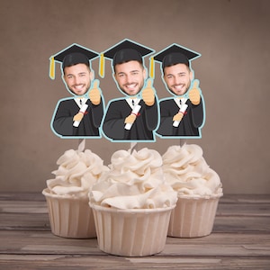 Class of 2022, Cupcake topper, cap and gown, Graduation party, graduation cupcake topper, graduation party decor, graduation printable