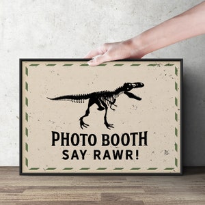 Dinosaur Dig Party signs, Dinosaur Birthday table  sign, Dino sign, Dino Skeleton and Bones - Archaeologist, Fossil, paleontologist, dino