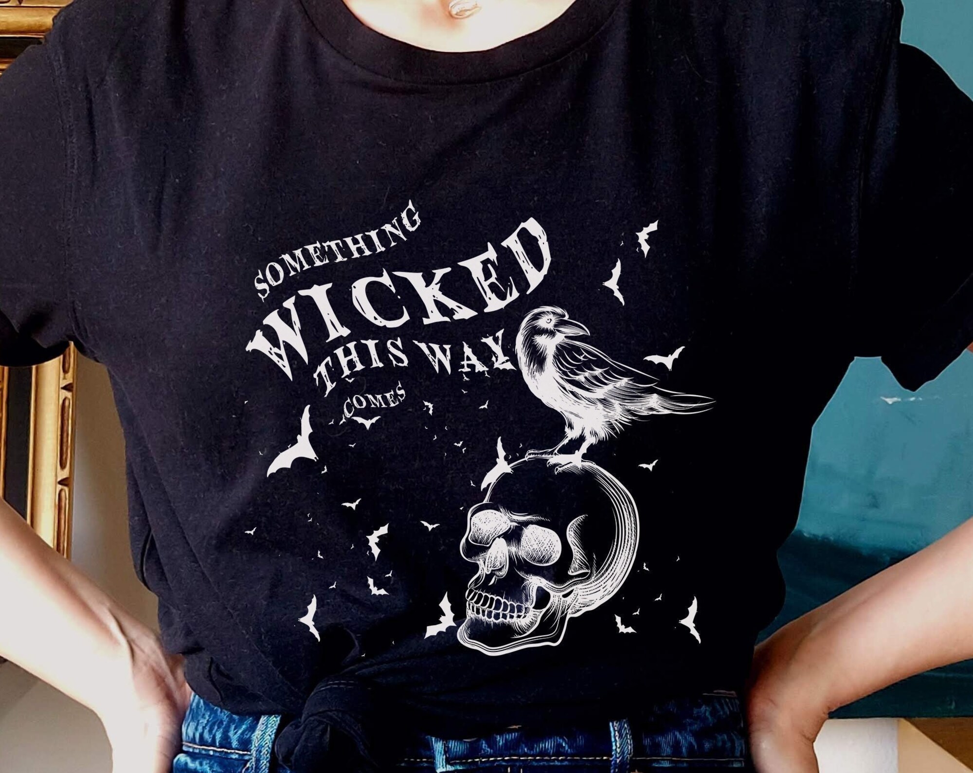 Discover Shakespeare Zitat, Bookish Halloween T-Shirt