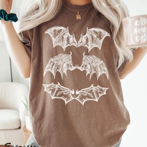 Wingspan bat boys, acotar bat boys, Acotar Fan Club, Vintage Acotar shirt, Vintage Bookishshirt, Azriel Cassian Rysand, SJM Acotar t-shirt