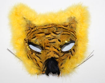 Feather Masquerade Mask, Coxeer Venetian Mask Mardi Gras Mask perfect for Halloween Costume (M107)