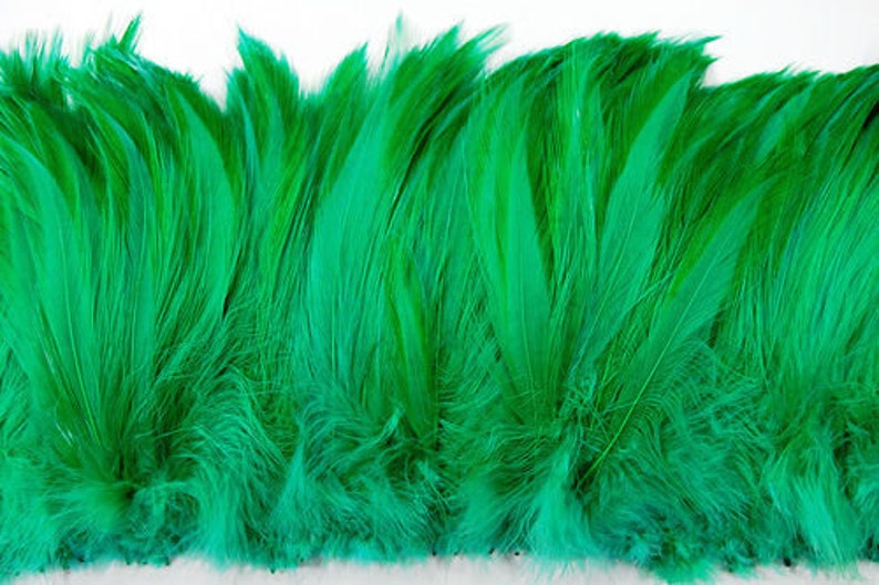2 Yards HACKLE Fringe in Kelly Green 4-6 Feathers