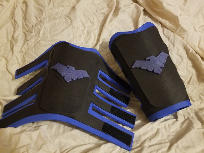 Nightwing Cosplay Gauntlets From Batman Etsy