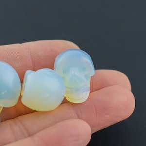 1 Pc Opalite Quartz Skull Skulls ~1&quot; - Self Standing - Not Drilled