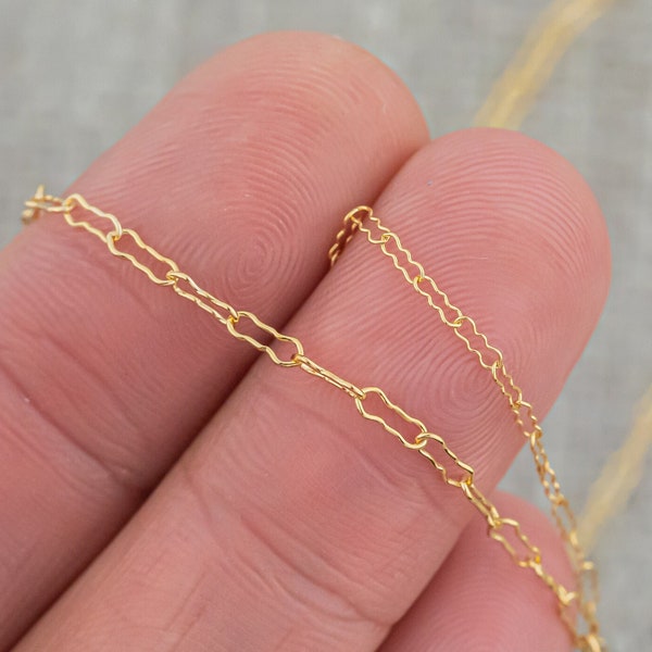Gold Filled Round Paper Clip Krinkled Waves Chain, Elongated Oval Chain, 2x5.5mm and 1.8x4mm links, , Wholesale, USA Made, Chain by foot