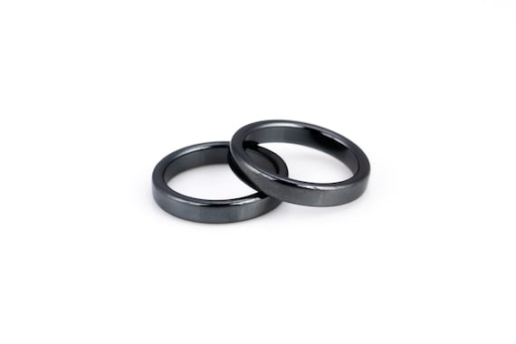 Hematite ring on sale broke meaning