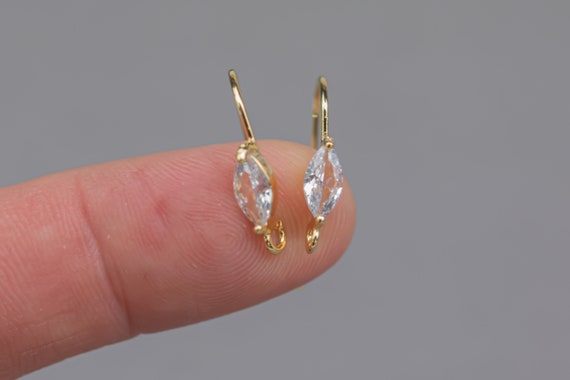 18kt Gold Earring Hook Wire CZ Earring, Dainty Hoops, Gold Ear Hoops  Minimalist Jewelry 2 Pcs Fish Hook Earrings -  Canada