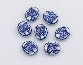 Breloques en céramique plaquées or 18 carats (lot de 4) en forme de fleur, ornées de coquillages colorés. Style vintage, en porcelaine peinte à la main. Résistantes au ternissement.