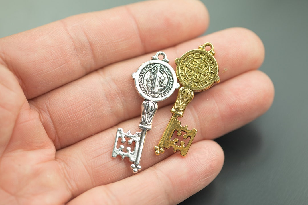 7 San Benito Saint Benito Benedict Key Pendant/ Charms 11x38mm 1353