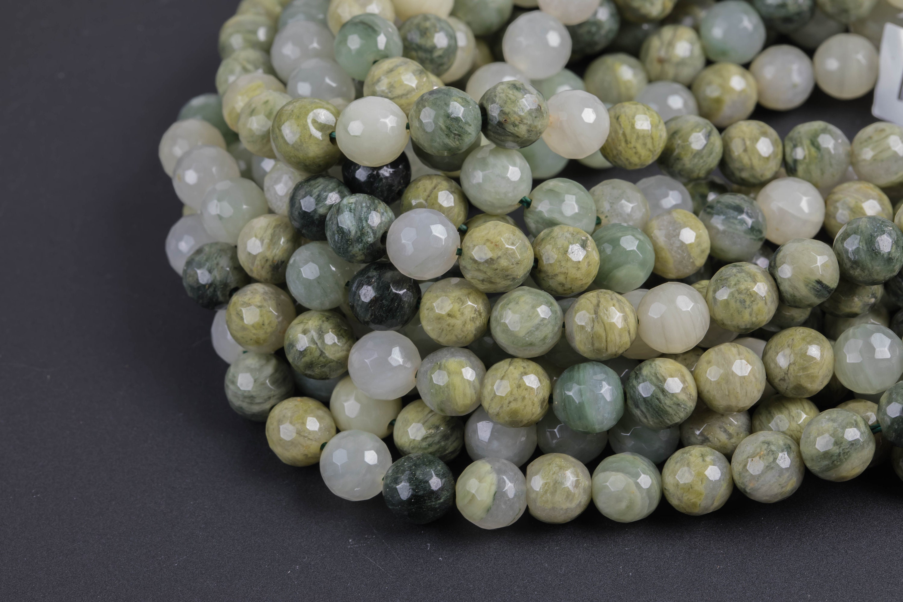 NATURAL RUTILATED QUARTZ ROUND 14mm FACETED BEADS 15" STRAND NATURAL RUTILATED QUARTZ ROUND 14mm FACETED BEADS 15" STRAND