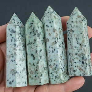 1 Pc Natural Kiwi Jasper Obelisk Tower Point wand healing crystal