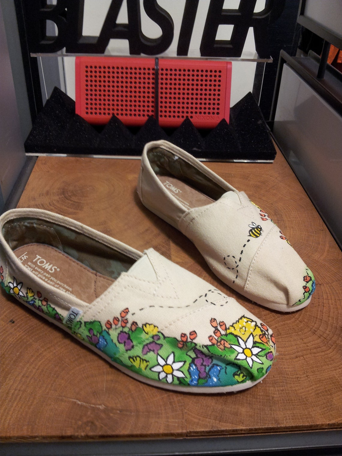 toms fruit shoes