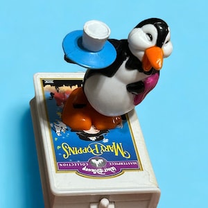 1998 Mcdonald's Disney Mary Poppins VHS : garçon pingouin ou voiture de train Pocahontas 2 - Figurine 3 po.