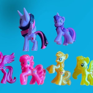 My Little Pony Shimmering Friends Lot Apple Jack/Cadence/Twilight/Pinkie/Fluttershy 2&quot; Figures MLP