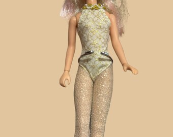 Poupée Jem Et Les Hologrammes – Jem Jerrica Rock'n Gold – Hasbro Vintage, Neuve