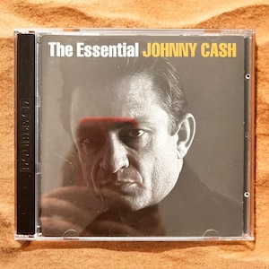 Essential Johnny Cash by Cash, Johnny (2002) Pre Owned CD